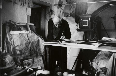 Gisèle Freund - Josef Sudek in seinem Atelier