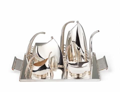 Lino Sabattini - A five-piece silver plated metal service "Fenice"