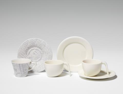 Stefan Lindfors - Three porcelain espresso cups