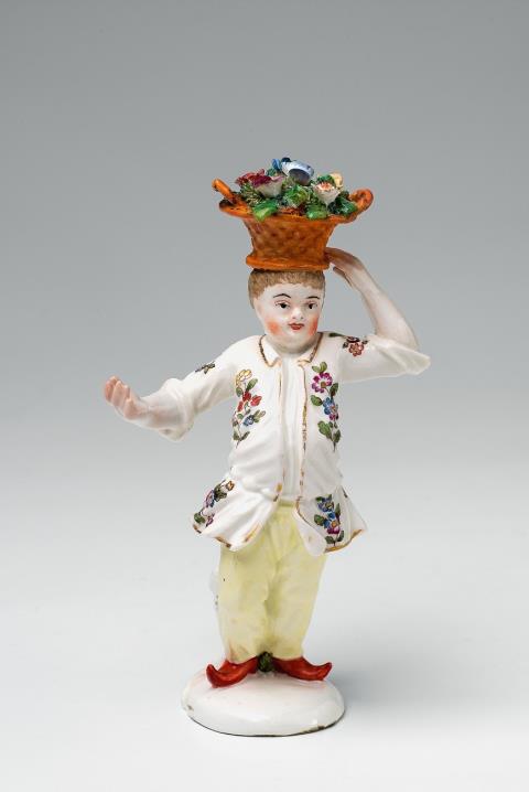 Wilhelm Caspar Wegely - A rare Wegely porcelain figure of a Chinese chef