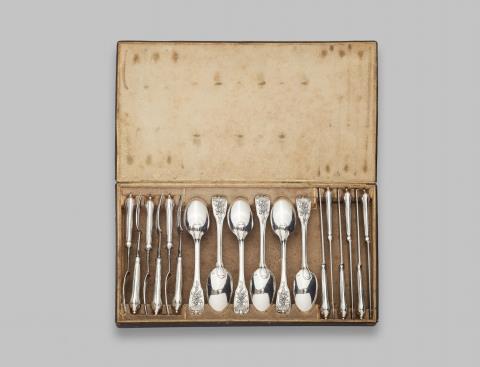 Abraham IV Warnberger - An Augsburg Rococo silver cutlery set