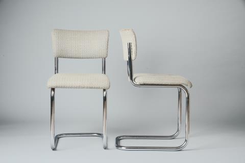  Gebrüder Thonet - A pair of Thonet cantilever chairs "B 64"