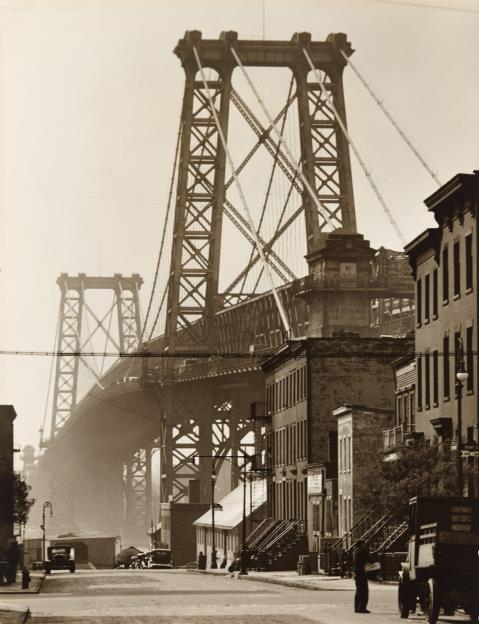 Berenice Abbott - Williamsburg Bridge from South 8th and Berry Streets, Brooklyn