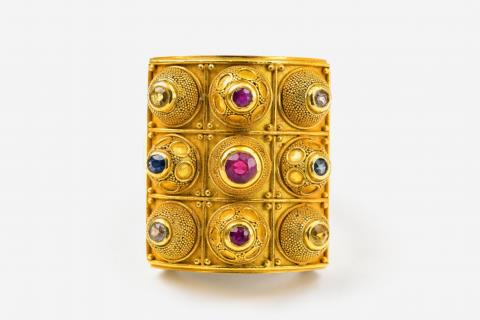 Elisabeth Treskow - An 18k gold granulation ring