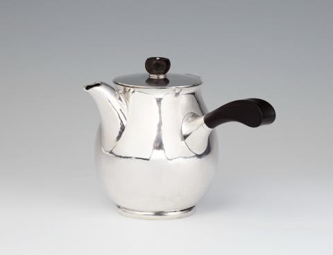 Evald Nielsen - An Art Deco Copenhagen silver coffee pot