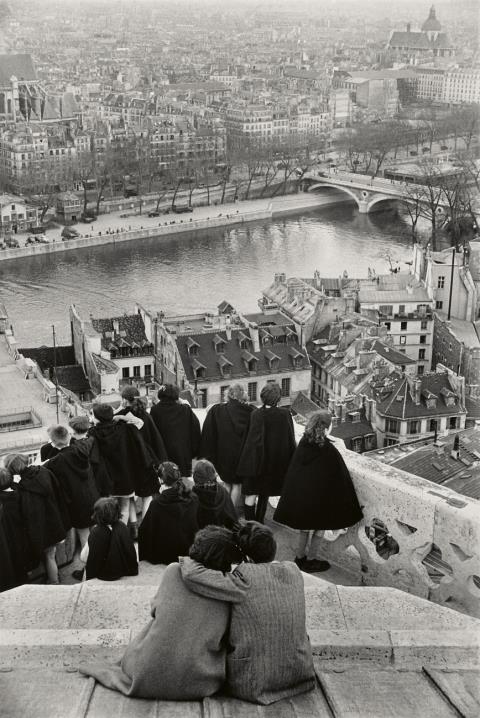 Henri Cartier-Bresson - Vue des Tours de Notre-Dame, Paris