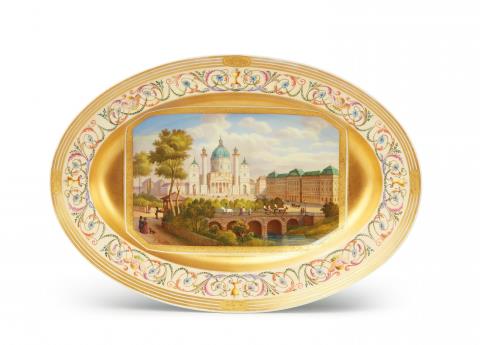 Wien, Kaiserliche Manufaktur unter Matthias Niedermayer - Platte mit Ansicht der Karlskirche