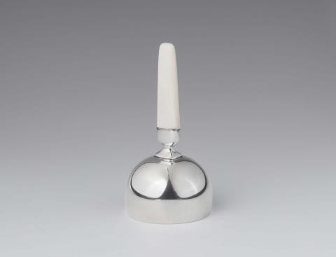 Carl M. Cohr - A Copenhagen silver art deco table bell