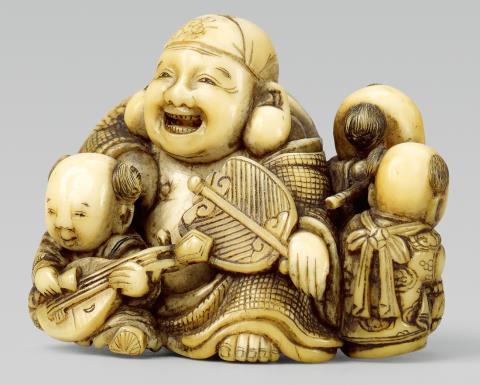 Simon Fleischer - An ivory netsuke of Hotei and three karako. Mid-19th century