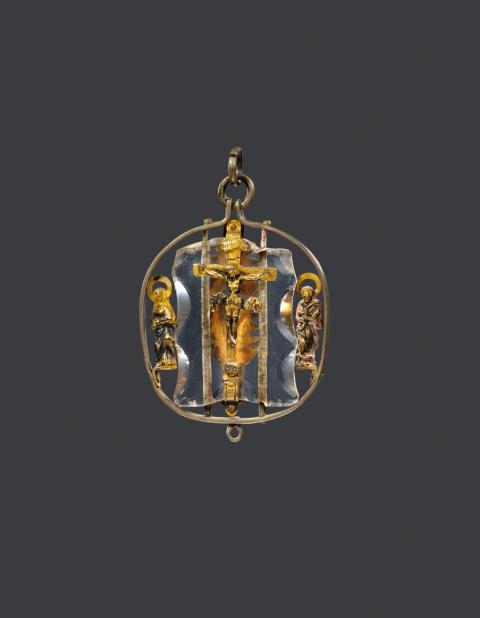 South German late 15th century - A South German late 15th century rock crystal Crucifixion pendant