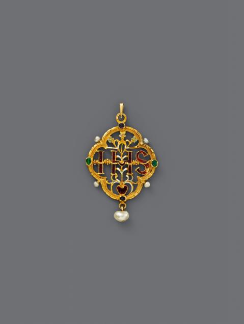 Probably South German second half 16th century - An enamelled gold pendant with the IHS monogram, probably South German, second half 16th century