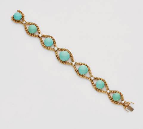 René Kern - An 18k gold and turquoise bracelet