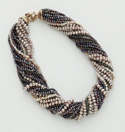 Gebrüder Hemmerle - An 18k white gold Keshi pearl necklace