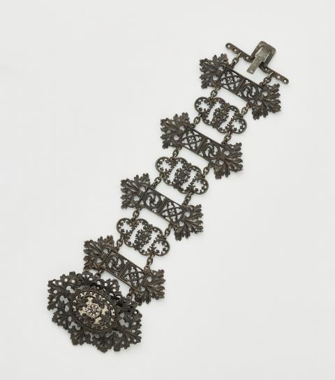 Johann Conrad Geiss - A Neo Gothic Berlin cast iron bracelet
