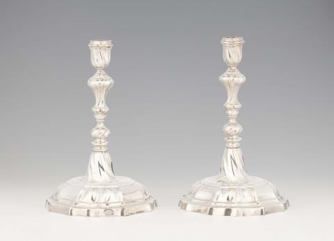 Hermann Joseph von der Rennen - A pair of Cologne silver candlesticks