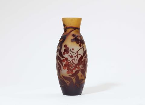  Gallé (Cristallerie de Gallé) - Vase branches de sorbier