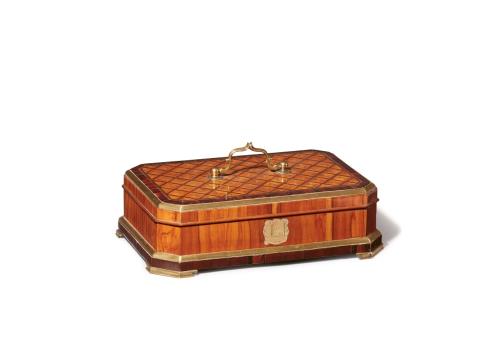 Abraham Roentgen - A rare shallow document box by Abraham Roentgen