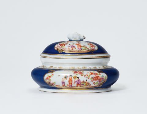 Johann Ehrenfried Stadler - A Meissen porcelain sugar box with midnight blue ground