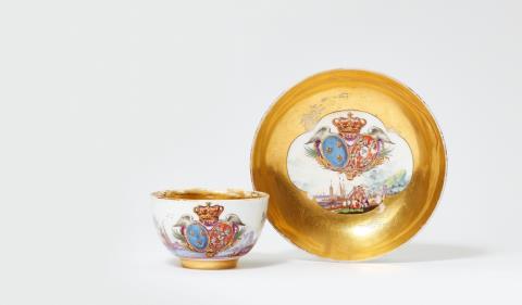 Christian Friedrich Herold - A Meissen porcelain tea bowl and saucer from the service for King Louis XV and Maria Leszczynska