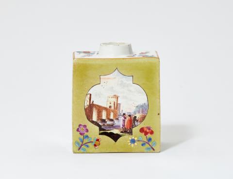 Christian Friedrich Herold - A Meissen porcelain tea caddy with pea green ground
