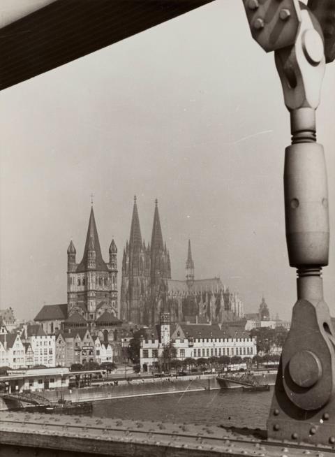 Dr. Paul Wolff - Blick auf Köln von der Deutzer Brücke aus
