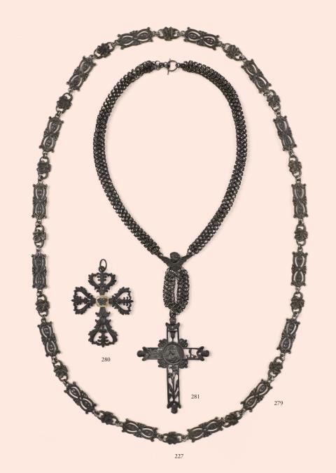 Leonhard Posch - A cast iron necklace with a cross pendant