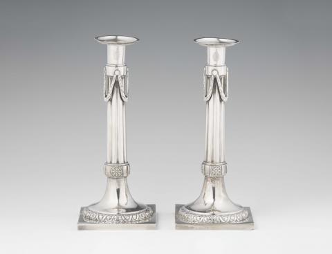 Johann Christian Neuss - A pair of Augsburg silver candlesticks
