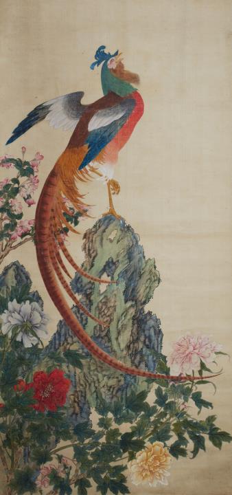 Anonymous painter . Qing-Zeit - A phoenix on a rock surrounded by different flowers. Hanging scroll. Ink and colour on silk.