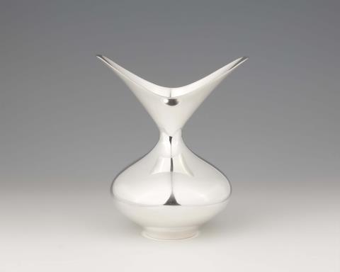 Carl M. Cohr - A mid-century silver vase