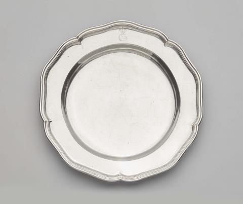 Gottfried Christian David Petschler - A silver platter made for the Grand Dukes of Mecklenburg