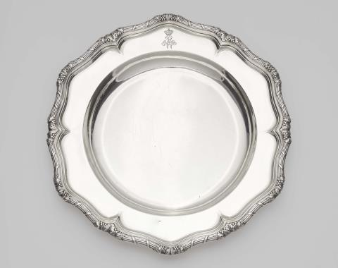  Humbert & Sohn - A Berlin silver platter made for King William I