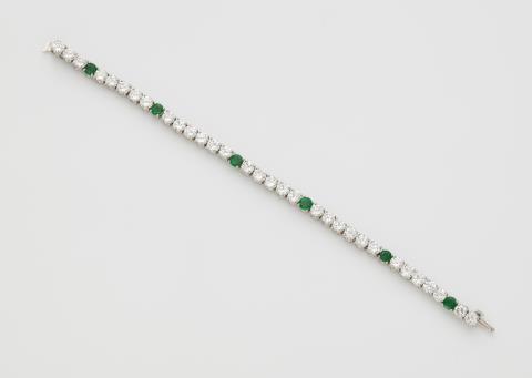 Juwelier Wilm - Rivièren-Armband mit Smaragden