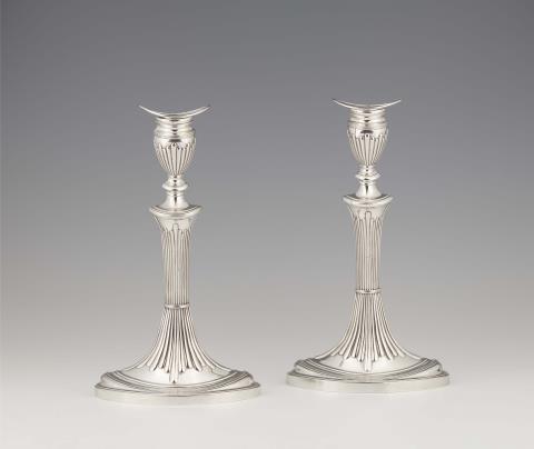 Caspar Jacob Brahmfeld - A pair of Neoclassical Hamburg silver candlesticks