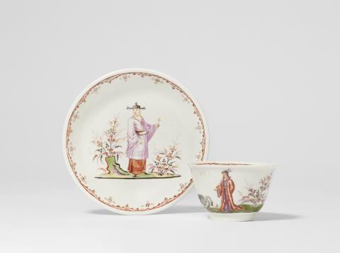 Sabina Hosennestel (born Auffenwerth) - A Meissen porcelain tea bowl and saucer with Chinoiseries