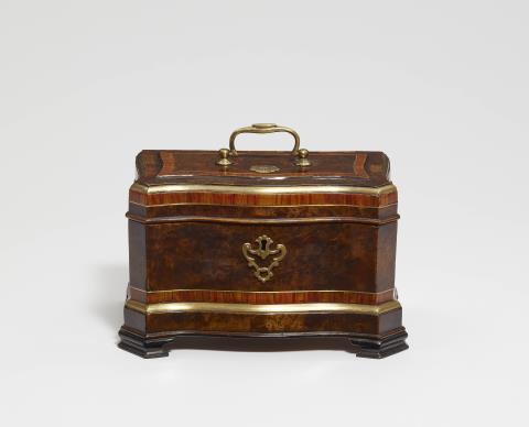 Abraham Roentgen - A box by Abraham Roentgen