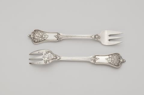  Humbert & Sohn - Two Berlin silver oyster forks made for Frederick William IV