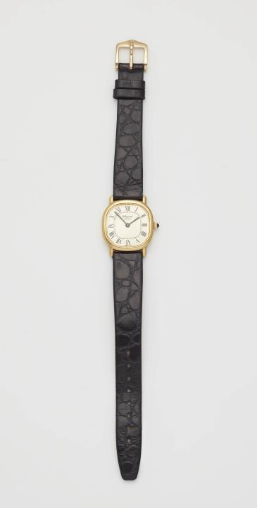 Chopard - An 18k yellow gold manual winding Chopard ladies wristwatch.