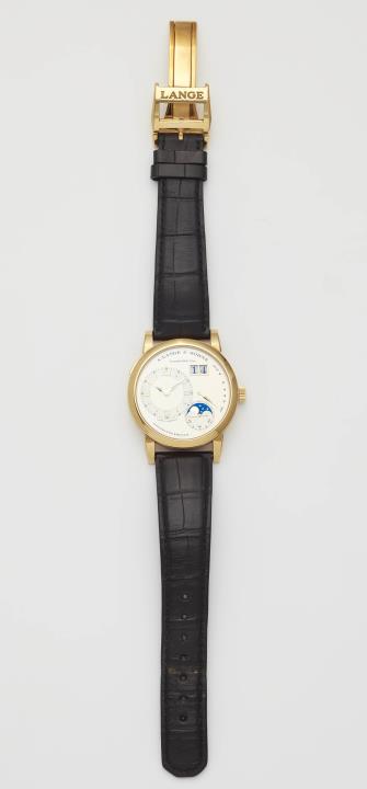 An 18k yellow gold manual winding  A. Lange & Söhne 1 moonphase gentleman´s wristwatch.