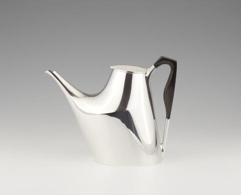 Karl Gustav Hansen - A Kolding silver teapot, model no. 468