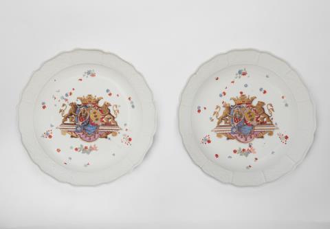 A pair of Meissen porcelain dishes from the dinner service for Count Sulkowski