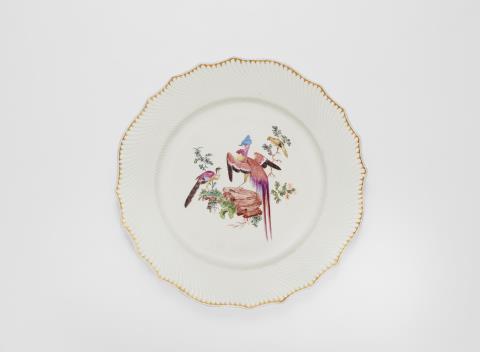  Tournai - A soft paste porcelain dish with bird motifs