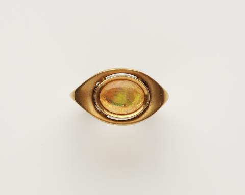Paul Günther  Hartkopf - A custom made German 18k gold and fire opal ring.