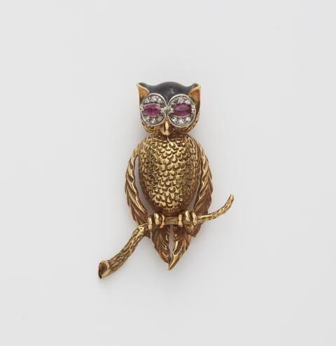 René Kern - A German 18k gold, enamel and ruby owl clip brooch.