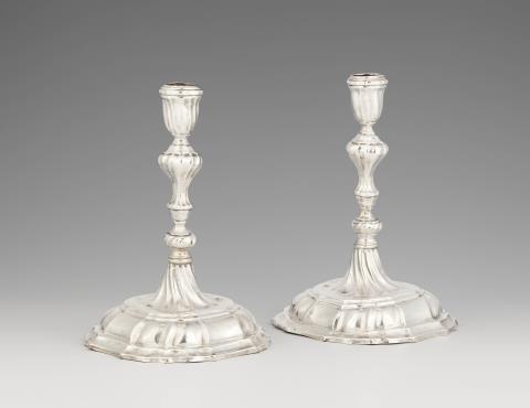 Johann Balthasar Heckenauer - A pair of Augsburg silver candlesticks