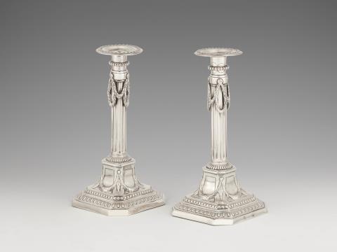 Johann Philipp Heckenauer - A pair of Augsburg silver candlesticks
