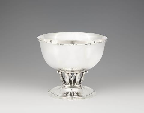 A Copenhagen silver "Louvre Bowl" table centrepiece, model no. 19