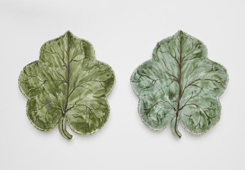  Proskau - A pair of Proskau faience leaf rim dishes