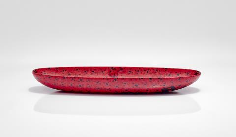  Venini & C. Murano - Glasschale 'murrine canoe'
Venini & C., Murano, der Entwurf Carlo Scarpa, um 1940, die Ausführung 1993