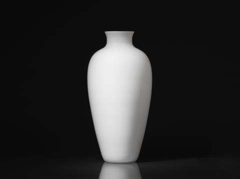  Venini & C. Murano - A 'Labuan' vase
Venini & C., designed by Paolo Venini, around 1933, produced in 1983.