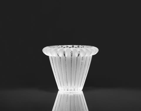  Lalique Verrerie - Vase Royat
Lalique, Wingen-sur-Moder, Entwurf 1936, Ausführung 1980er/1990er Jahre.